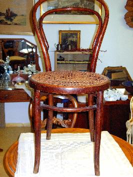 Chaise en bois courbÃ©