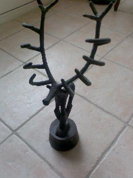 Sculpture bronze de cervidÃ©- civilis. Hatti