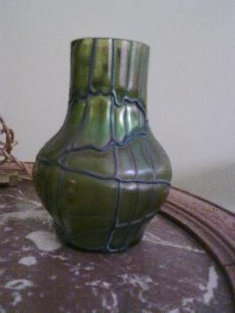 Vase Pallme-Koenig vert à filaments