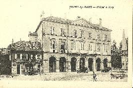 Carte postale Thonon mairie - v.1920